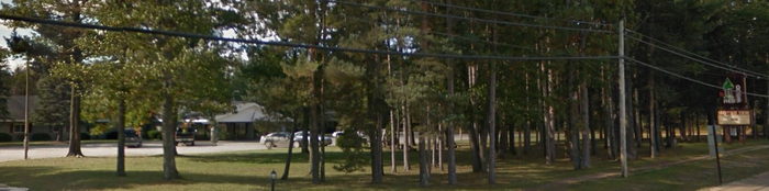 Redwood Motor Inn - Web Listing (newer photo)